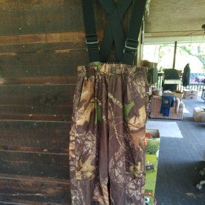 Camouflage pant suspenders boys waist 22-26 inseam 24